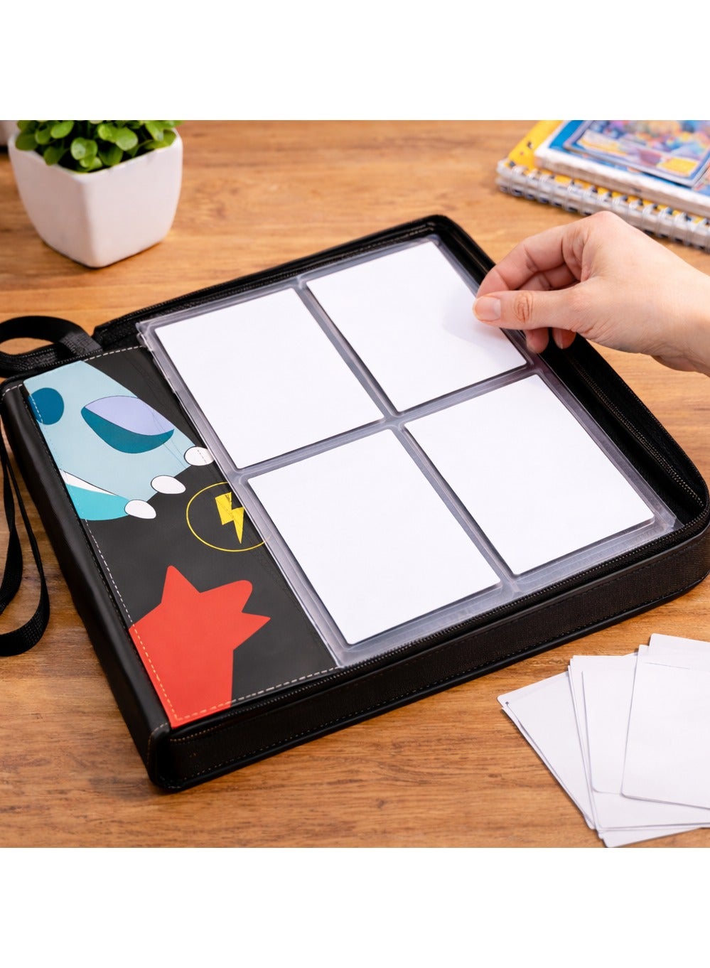 Maanys black zipper trading card binder